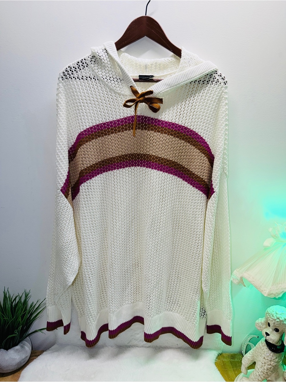60% Cotton Torrid Cream Knit Hooded Beach Sweater w/ Dark Pink & Brown Stripes 💞
